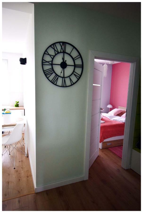 Color 24 Premium Daire Stalowa Wola Dış mekan fotoğraf